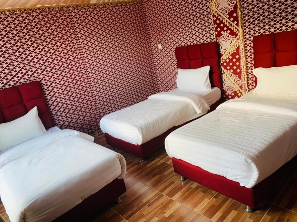 Maraheb Luxury Camp Ξενοδοχείο Ουάντι Ραμ Εξωτερικό φωτογραφία