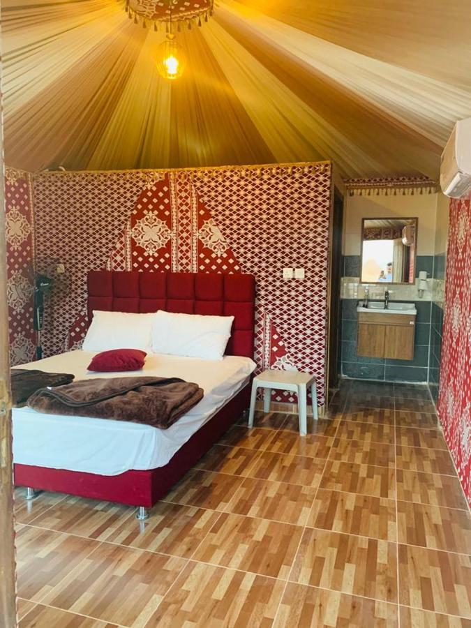 Maraheb Luxury Camp Ξενοδοχείο Ουάντι Ραμ Εξωτερικό φωτογραφία