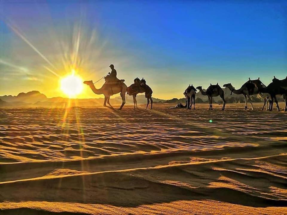 Maraheb Luxury Camp Ξενοδοχείο Ουάντι Ραμ Εξωτερικό φωτογραφία