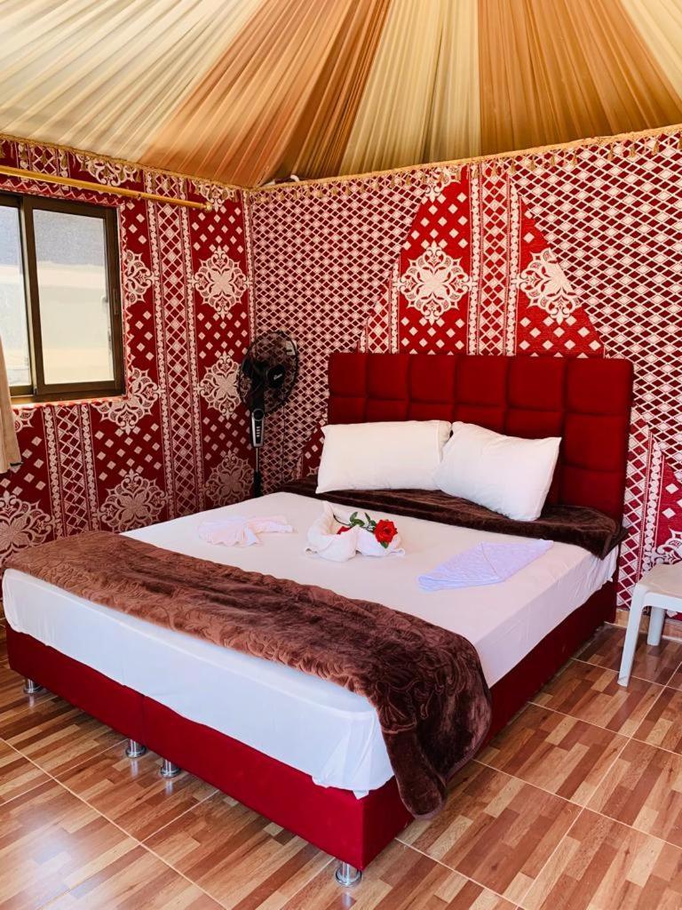 Maraheb Luxury Camp Ξενοδοχείο Ουάντι Ραμ Εξωτερικό φωτογραφία