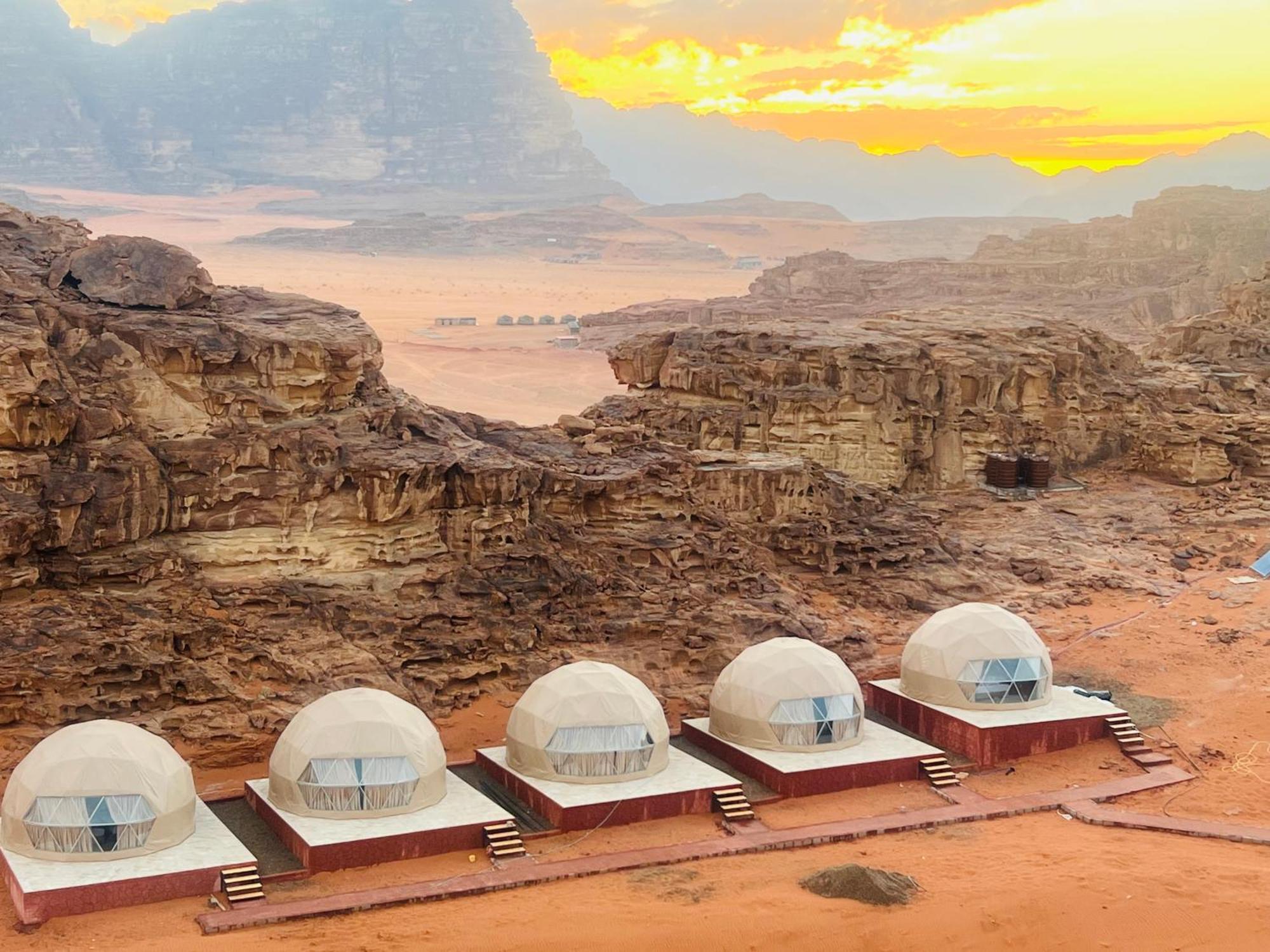 Maraheb Luxury Camp Ξενοδοχείο Ουάντι Ραμ Εξωτερικό φωτογραφία